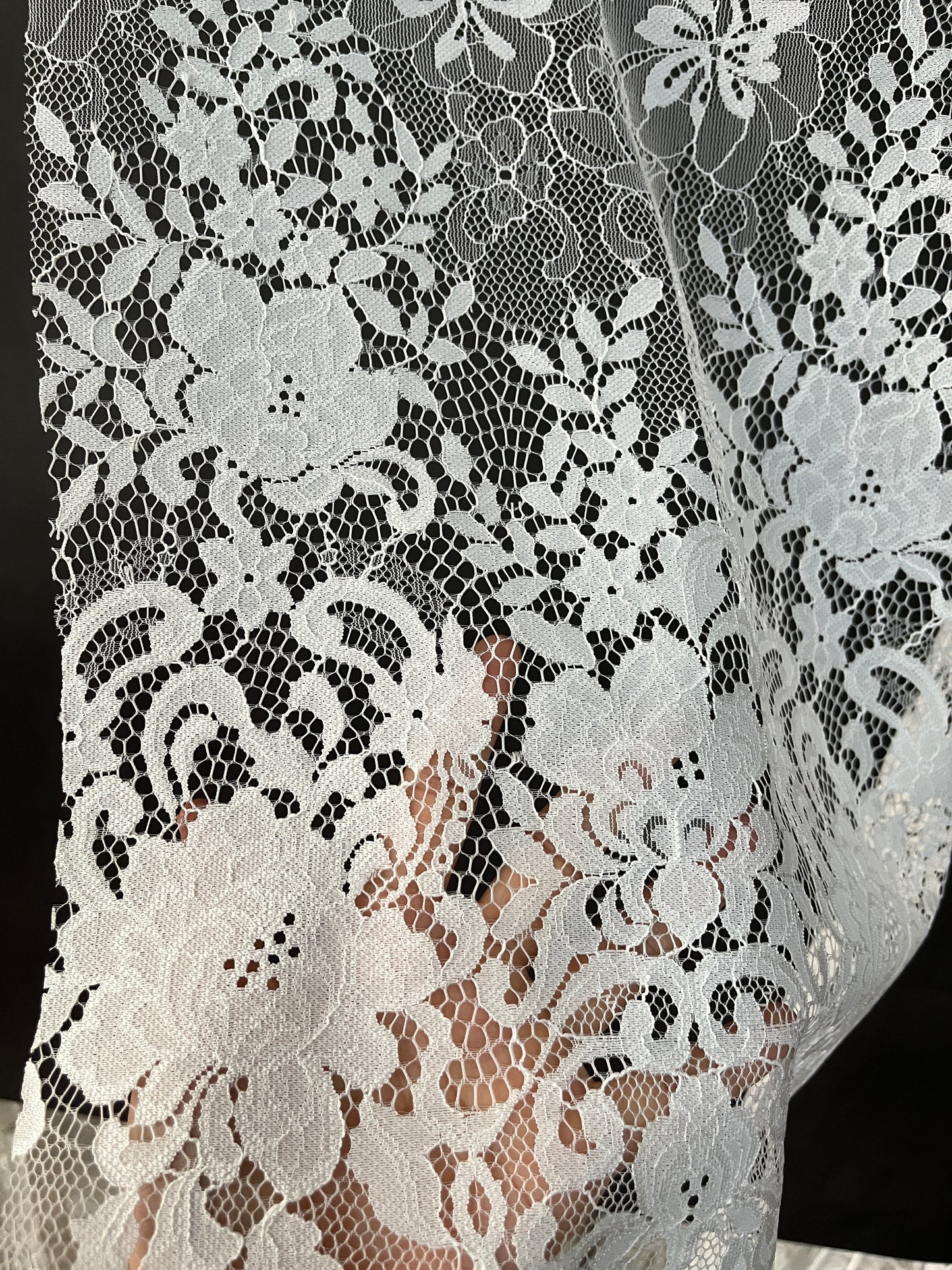 Raschel Trimming