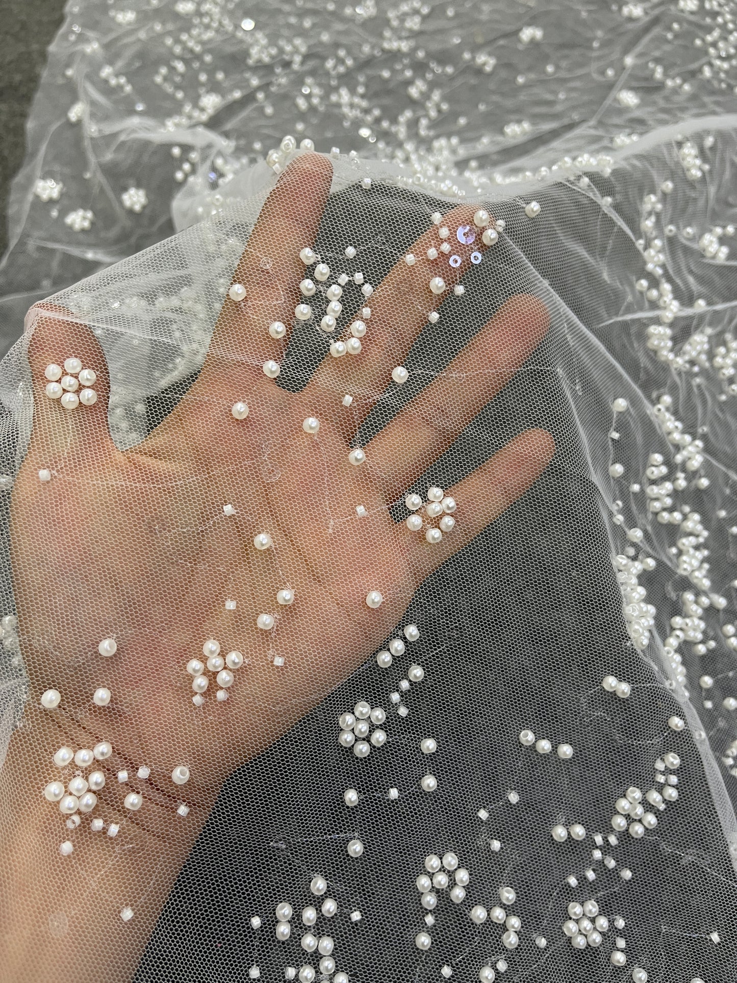 Exquisive pearl lace