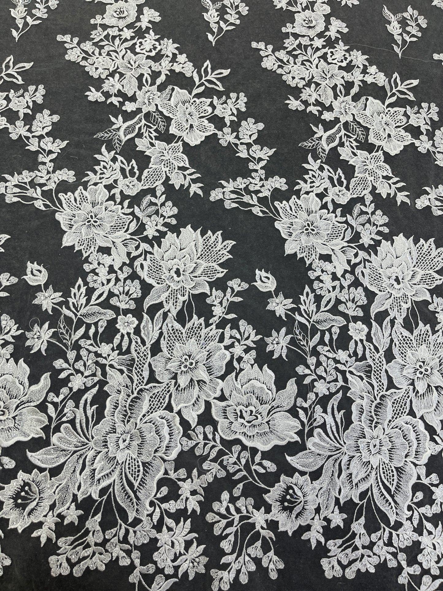 Embroidery lace fabric