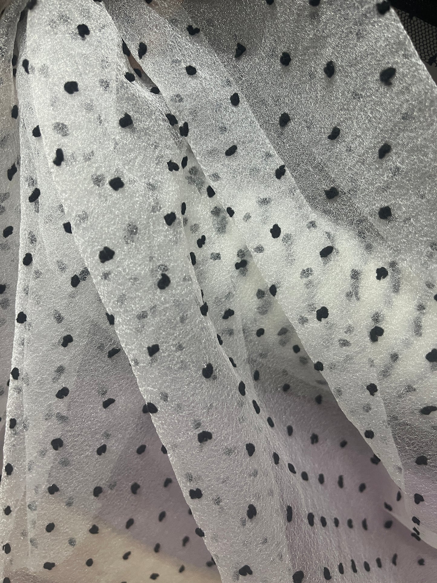 dot organza