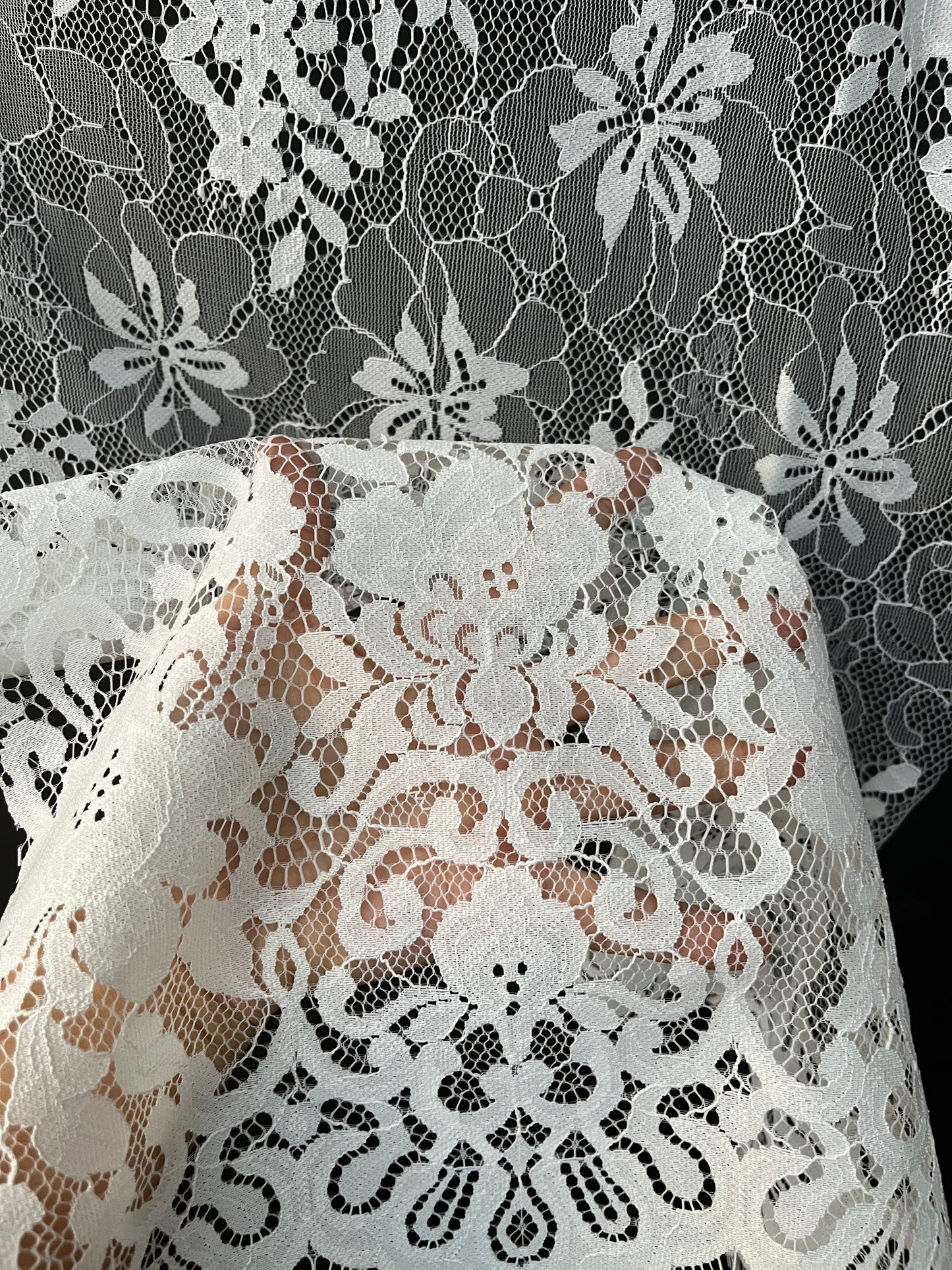 Raschel Trimming