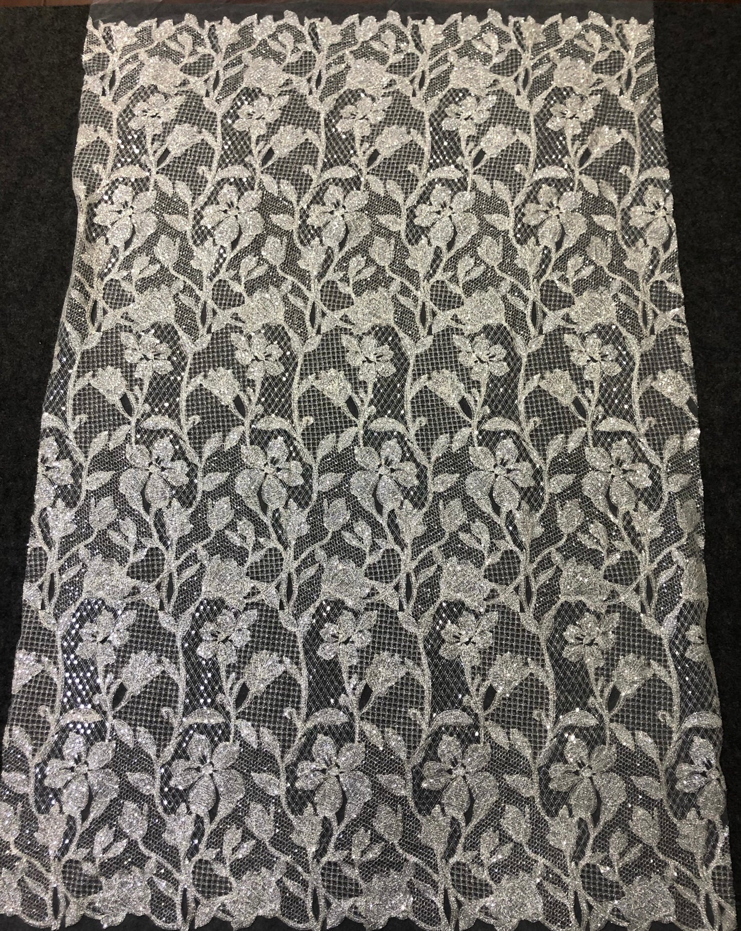 Fish silk lace